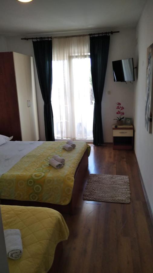 Apartman Mare Drvenik  Zewnętrze zdjęcie